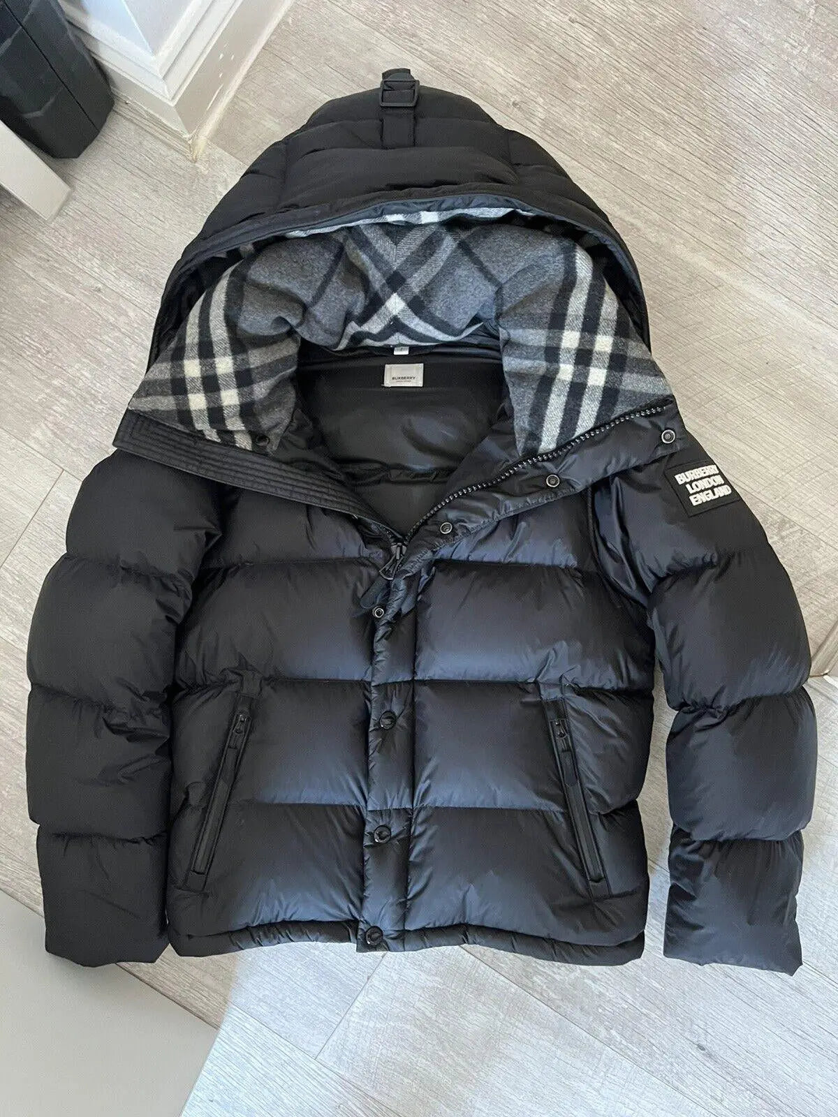 BURBERRY JACKET - NorthSide